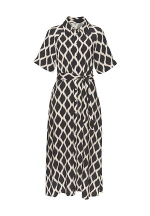 Schwarz-weißer gemusterter Hemdkleid mit kurzen Ärmeln, Kragen, Knopfverschluss vorne und einem gebundenen Taillengürtel. Glatte Stofftextur.