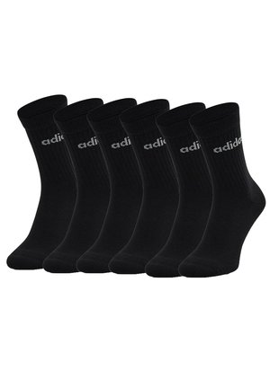Schwarze Baumwollsocken, sechs Paar, gerippte Textur, Knöchellänge, mit einem grauen adidas-Logo auf jeder Socke. Minimalistisches Design, keine Muster.