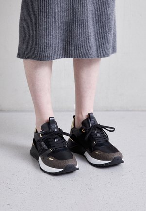 THEO TRAINER - Baskets basses - black