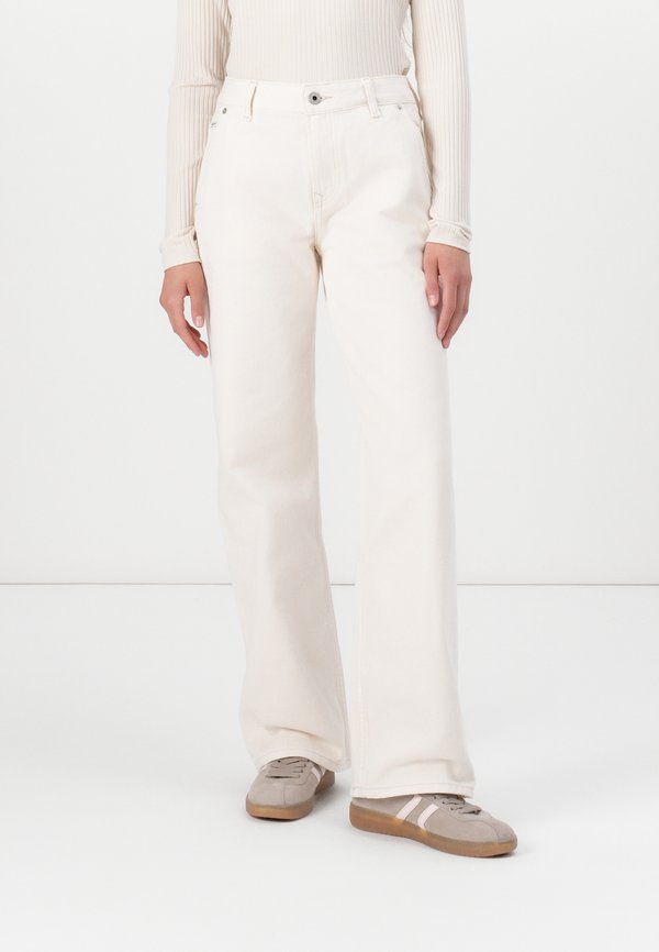 LOOSE HAZEL - Relaxed fit jeans