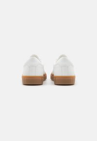 Call it Spring MUNROE - Tenisice - white