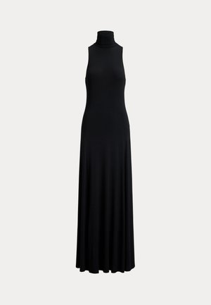 Schwarzes ärmelloses Maxikleid mit hohem Rollkragen und glattem, fließendem Stoff vor einem einfarbigen hellen Hintergrund.