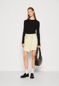 Marc O'Polo PULLOVER LONGSLEEVE ROUND NECK TRANSFER DETAIL - Trui - black