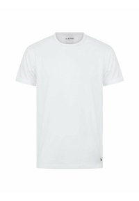Weißes Baumwoll-T-Shirt mit rundem Halsausschnitt und kurzen Ärmeln. Hat ein kleines schwarzes Logo auf der unteren Seite. Glatte Textur, normale Passform.