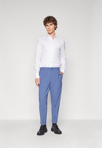 BOSS PRIAN - Uzvalka bikses - navy