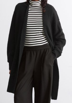 Cardigan - black