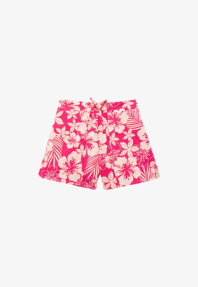 Roze en witte bloemenpatroon shorts met een voorste strik, platte tailleband en geplooid ontwerp op een witte achtergrond.