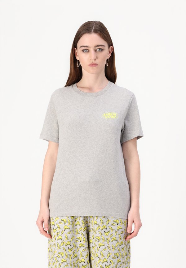 YKOBOW - Basic T-shirt