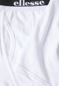 Thumbnail Image 10