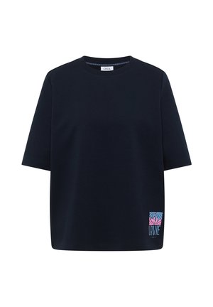 Laivastonsininen, lyhythihainen t-paita pyöreällä kaula-aukolla, pieni värikäs kukkakuvio ja "LA VIE"-teksti alavasemmalla puolella.