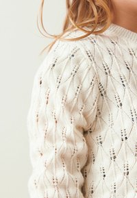 Next POINTELLE  REGULAR FIT - Kardigán - white