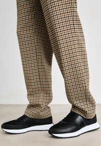 TOP LACE UP  - Baskets basses - black
