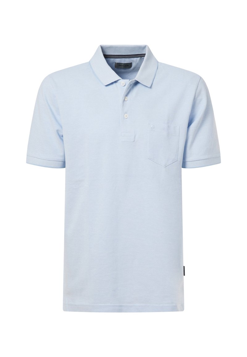 Hellblaues Polo-Shirt aus Baumwolle, mit einem Kragen, einer Drei-Knopf-Leiste und einer Brusttasche auf der linken Seite. Kurze Ärmel mit geradem Saum.