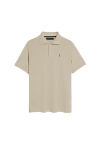 Polo de color beige hecho de algodón, con cuello clásico, mangas cortas, tapeta de tres botones y un pequeño logo en el pecho.