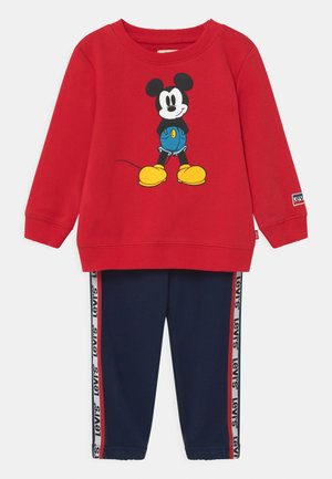 SET - Trainingsanzug - super red