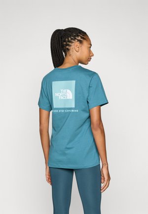 BOX RELAXED TEE - T-shirt print - space/blue eclipse