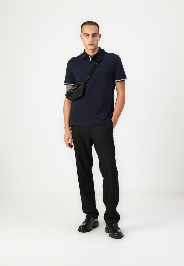 AMARE - Polo shirt3