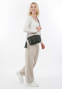 Tamaris NELE - Borsa a tracolla - grey