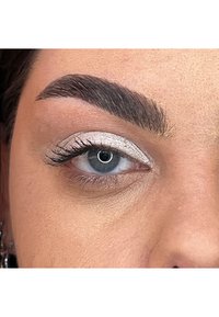Layla Cosmetics TO INFINITY WATERPROOF&LONGLASTING PRIMER + EYESHADOW - Fard à paupières - 1 gentle