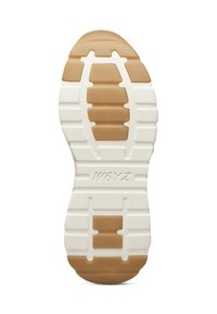 Suola di scarpa con una base in gomma bianca testurizzata e un battistrada multi-pattern in marrone chiaro, etichettata con "W6YZ" sul lato inferiore.