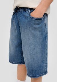 s.Oliver Jeansshort - blau