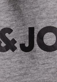 Jack & Jones Junior JJECORP LOGO TEE O-NECK - Marškinėliai su spaudiniu - light grey melange