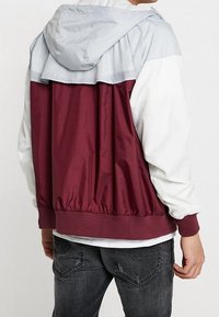 Nike Sportswear Giacca leggera - dark red