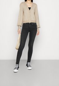 ONLY Strickjacke - beige