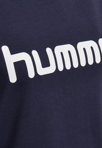 Hummel Felpa - dark blue