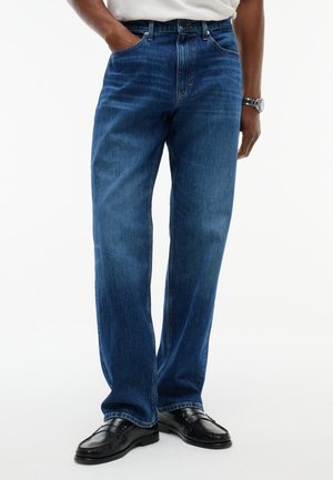Tommy Jeans, OTIS REGULAR STRAIGHT JEANS - Jean droit - dark blue denim
