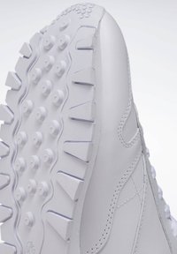 Reebok Classic CLASSIC RUNNING STYLE - Sneakers basse - white