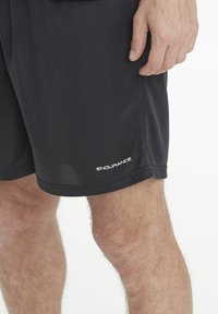 Endurance Squadra - black