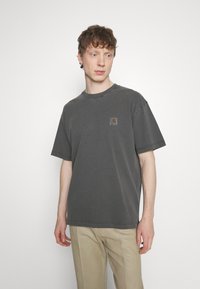 Carhartt WIP NELSON  - Pamata T-krekls - black garment dyed