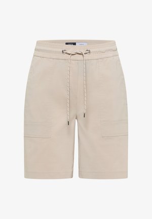 Short beige longueur genou avec taille élastique, cordon, poches cargo latérales, devant plat et détails de couture subtils.
