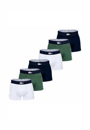 Set aus sechs Boxershorts in Weiß, Grün und Marineblau. Hergestellt aus Baumwolle mit elastischen Taillenbändern, mit dem Lacoste-Logo auf der Vorderseite.
