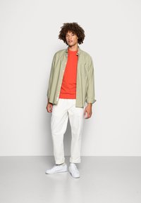 Levi's® ORIGINAL HOUSEMARK TEE - T-shirt básica - red clay