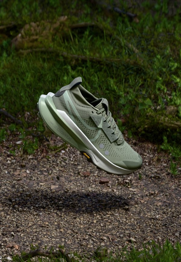 ZOOMX ZEGAMA TRAIL 2 - Trail running shoes3