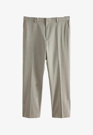 Világosszürke, szabott nadrág övhurkokkal, oldalzsebekkel és elől cipzáros sliccel, fehér háttér előtt bemutatva.