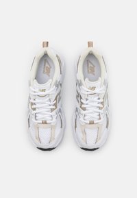 New Balance 530 - Sneakers basse - white/grey