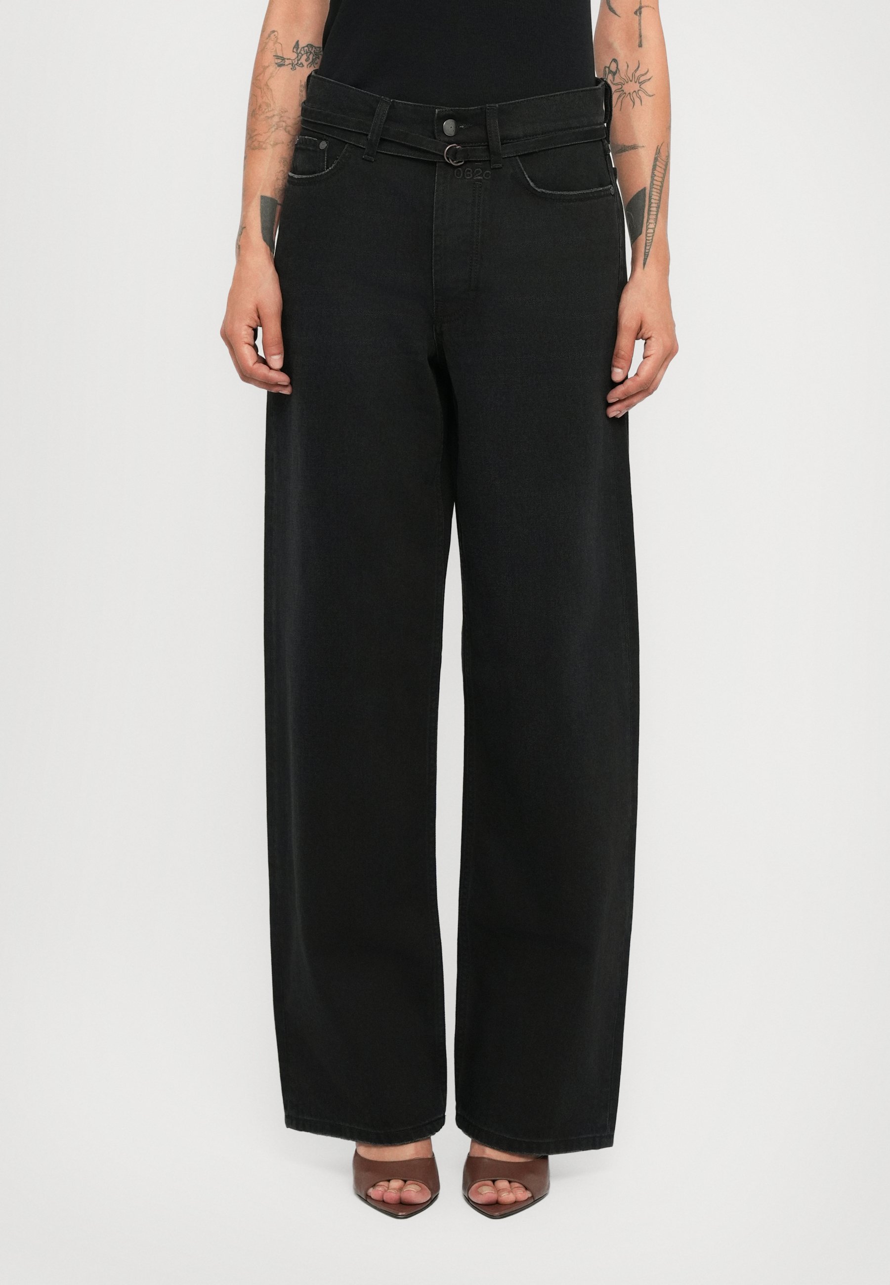 032c DOWN TO EARTH' WIDE LEG - Relaxed fit jeans - washed black