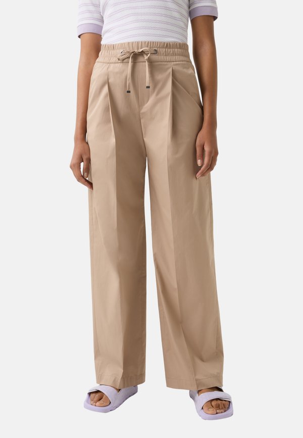 BUNDFALTEN ELLA - Stoffhose - karamell