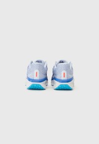 Thumbnail Image 3