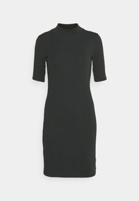 Svart åtsittande klänning med hög hals och korta ärmar, tillverkad av stretchigt material, med en rak silhuett och utan synliga mönster.