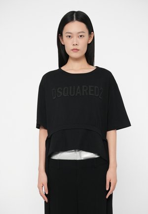 CROPPED FIT TEE - Trükipildiga T-särk - black
