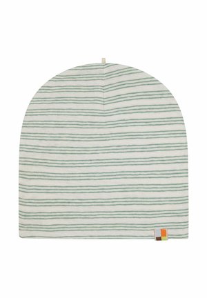 Cappello a berretto a righe realizzato in tessuto morbido, con linee orizzontali verdi su uno sfondo bianco, caratterizzato da un piccolo etichetta multicolore sul lato.