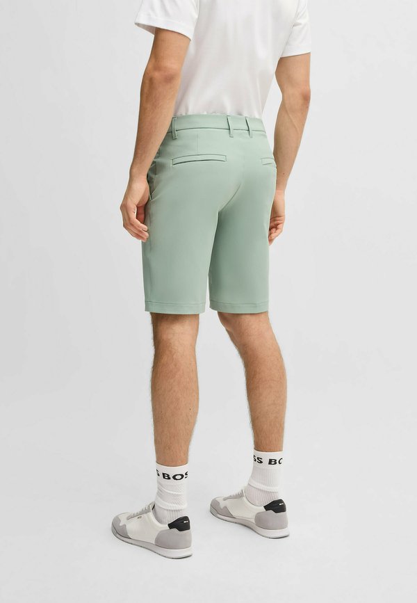 S COMMUTER - Shorts3