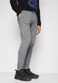 BOSS SESTART - Trainingsbroek - light/pastel grey