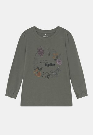 NMFSUNNIVA - Long sleeved top - agave green