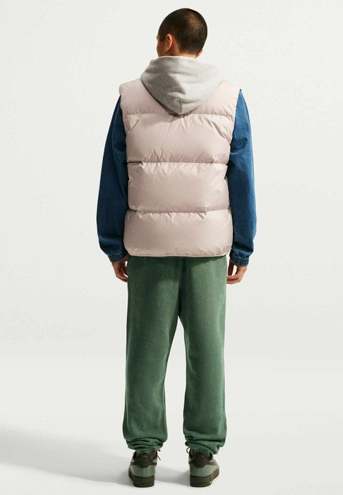 Nike M NK TF CLUB PUFFER VEST 650 - Waistcoat - moon particle white — foto 2
