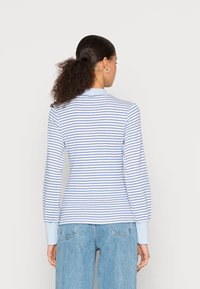 b.young SAVANA - Camisola - off white